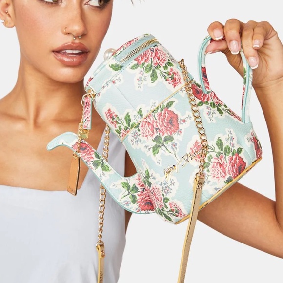 NEW Betsey Johnson Women's Par-Tea Kitsch Crossbody Bag - Picture 2 of 8